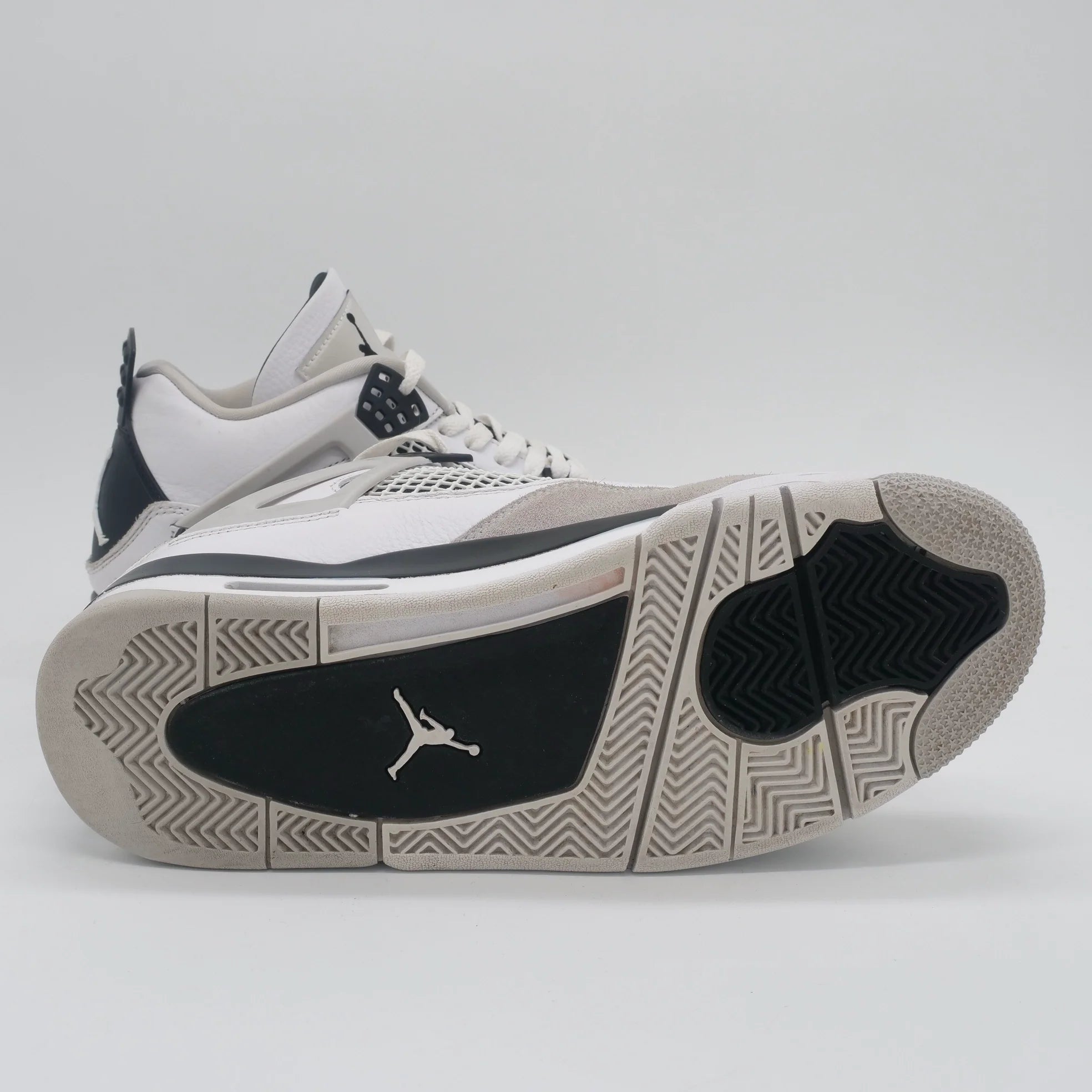 Air Jordan 4 Military Black - EU 42 1/2