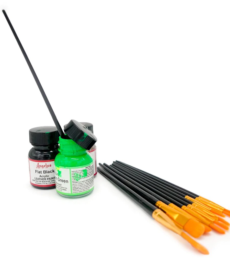 Brushes and accessories